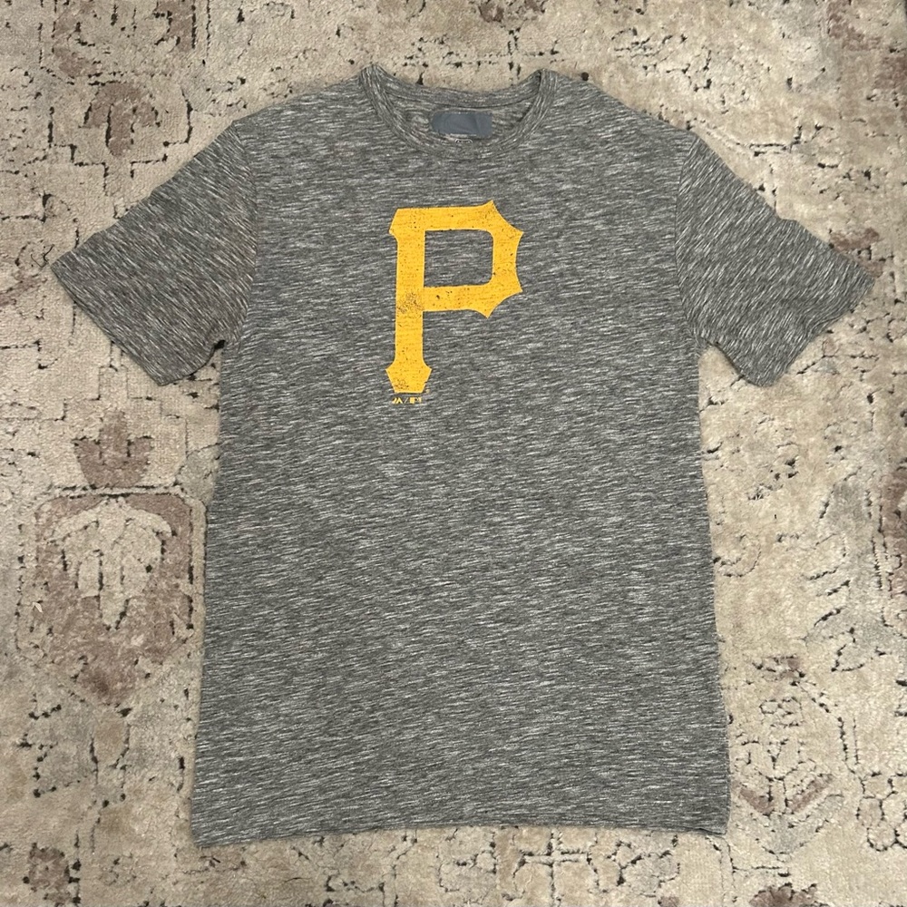Majestic Pittsburgh Pirates MLB Baseball Men's Gray T-Shirt Sz: S - Picture 1 of 3